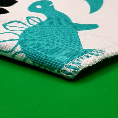 Triangle Baby Bib — Absorbent triangle-shaped bib for infants | MyBabyandMe